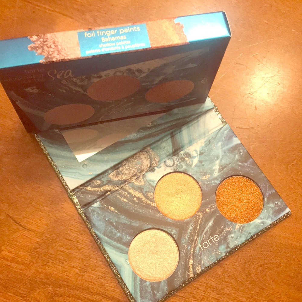 Tarte rainforest of the Sea foil finger paints